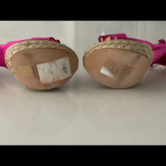 Fuchsia Pink Summer Pumps - Picture 3 of 11